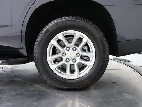 Used 2025 Chevrolet Tahoe LT image 50