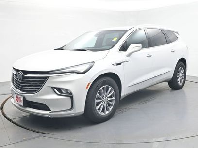 Used 2024 Buick Enclave Essence w/ LPO, Floor Liner Package