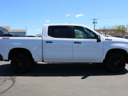 Used 2021 Chevrolet Silverado 1500 LT Trail Boss w/ Convenience Package II AWD/4WD image 8