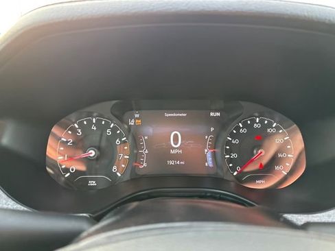 Used 2024 Jeep Compass Latitude AWD/4WD image 15