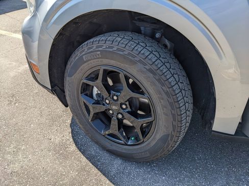 Certified 2024 Ford Maverick Lariat w/ FX4 Off-Road Package image 36