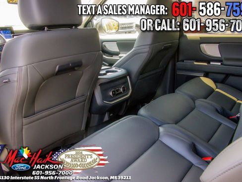 New 2026 Ford Expedition Max Active image 40