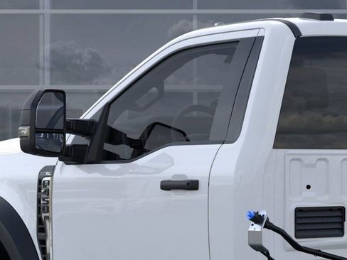 New 2026 Ford F450 XL w/ XL Chrome Package image 20