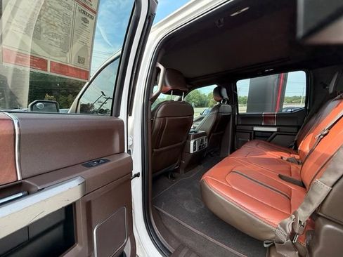 Used 2019 Ford F150 King Ranch w/ Equipment Group 601A Luxury AWD/4WD image 28