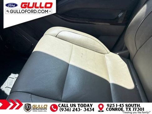 Used 2017 Chevrolet Suburban LT AWD/4WD image 11