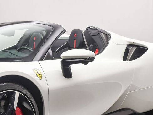 Certified 2023 Ferrari SF90 Spider image 9