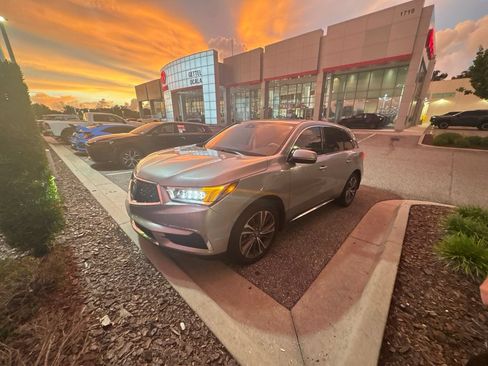 Used 2019 Acura MDX w/ Technology Package FWD image 1