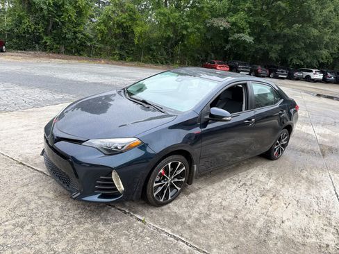 Used 2019 Toyota Corolla XSE FWD image 5