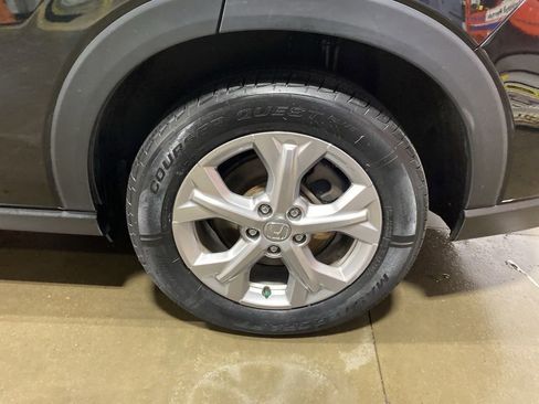 Certified 2023 Honda HR-V LX image 15