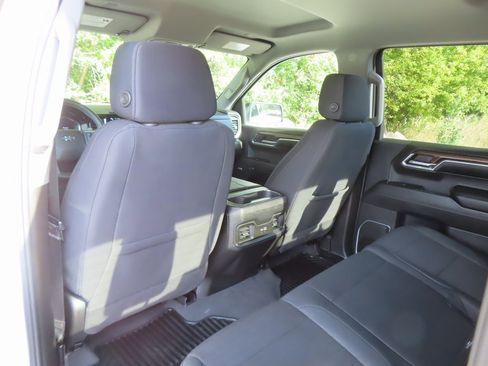 Used 2024 Chevrolet Silverado 1500 RST w/ Convenience Package II image 31