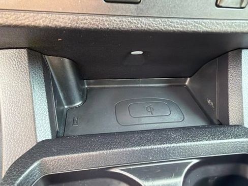 Used 2016 Toyota Tacoma TRD Sport w/ Towing Package AWD/4WD image 41