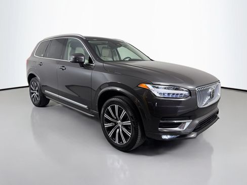 Certified 2024 Volvo XC90 B5 Plus w/ Protection Package AWD/4WD image 3
