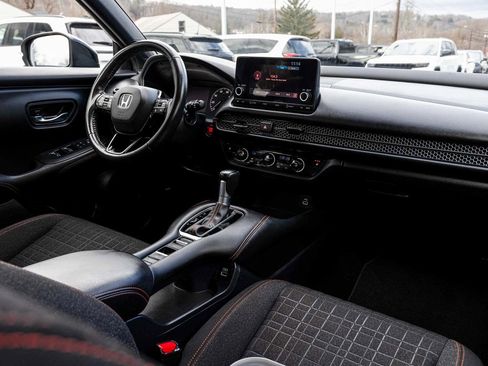 Used 2023 Honda HR-V Sport image 32