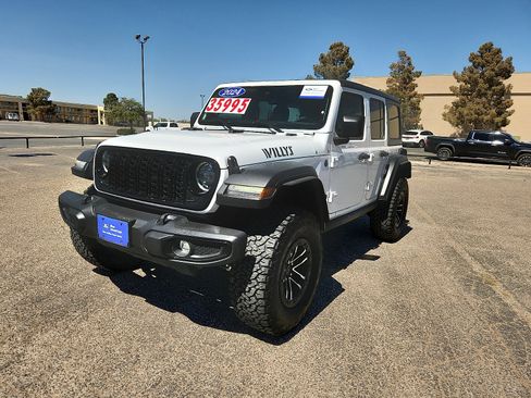 Used 2024 Jeep Wrangler Willys image 3