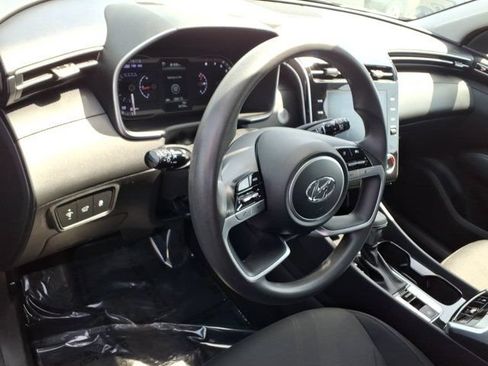 Used 2023 Hyundai Tucson SEL FWD image 8