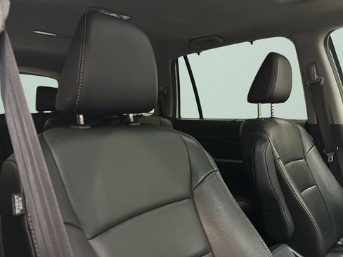 Certified 2021 Honda Pilot Special Edition image 26