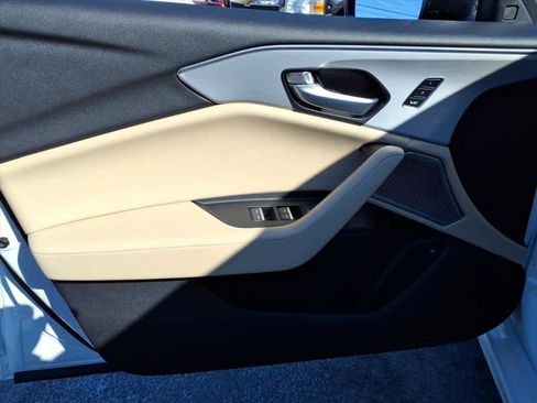 Certified 2025 Acura TLX w/ Technology Package image 11