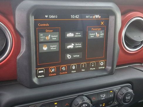 Used 2019 Jeep Wrangler Unlimited Rubicon AWD/4WD image 18