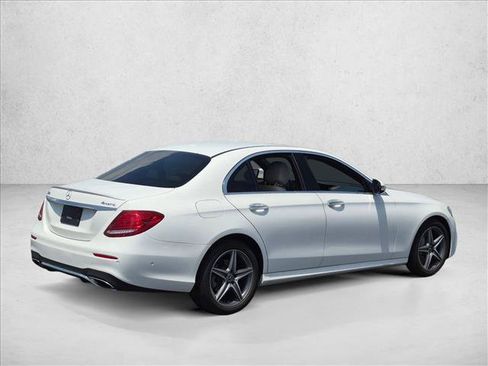 Used 2020 Mercedes-Benz E 350 4MATIC Sedan w/ Parking Assistance Package image 5