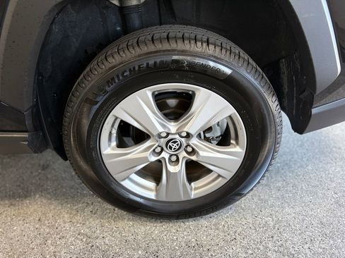 Used 2023 Toyota RAV4 LE AWD/4WD image 26