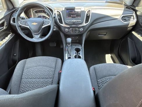Used 2023 Chevrolet Equinox LT FWD image 11