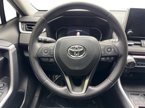 Used 2024 Toyota RAV4 XLE Premium image 57