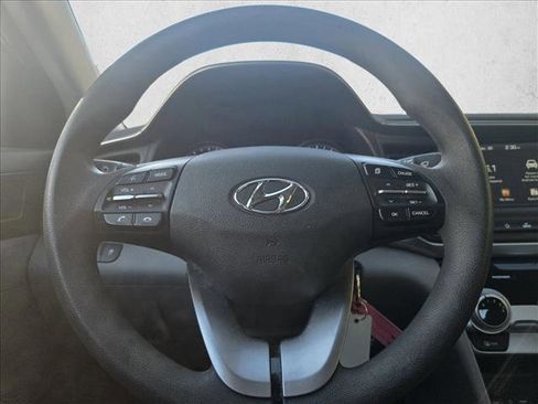 Used 2019 Hyundai Elantra SEL image 13