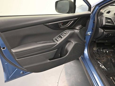 Used 2021 Subaru Crosstrek 2.0i AWD/4WD image 9