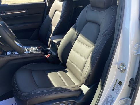 New 2025 MAZDA CX-5 Signature image 4