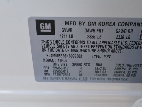 Used 2022 Buick Encore GX Preferred w/ Sport Touring Package FWD image 24