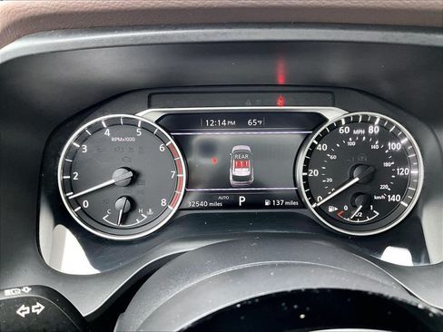 Used 2023 Nissan Rogue SV AWD/4WD image 24