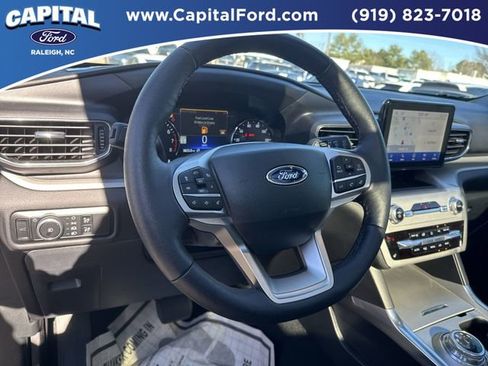 New 2024 Ford Explorer XLT w/ Equipment Group 202A image 24