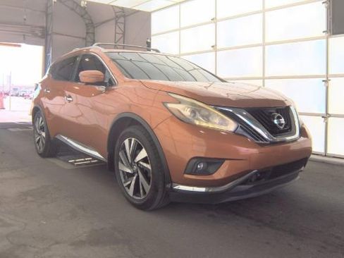 Used 2017 Nissan Murano Platinum w/ Platinum Technology Package image 2