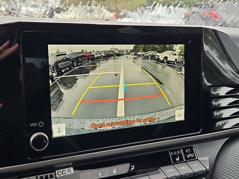New 2026 Toyota Camry Hybrid AWD/4WD image 10