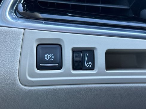 Certified 2025 Cadillac XT6 Premium Luxury image 44