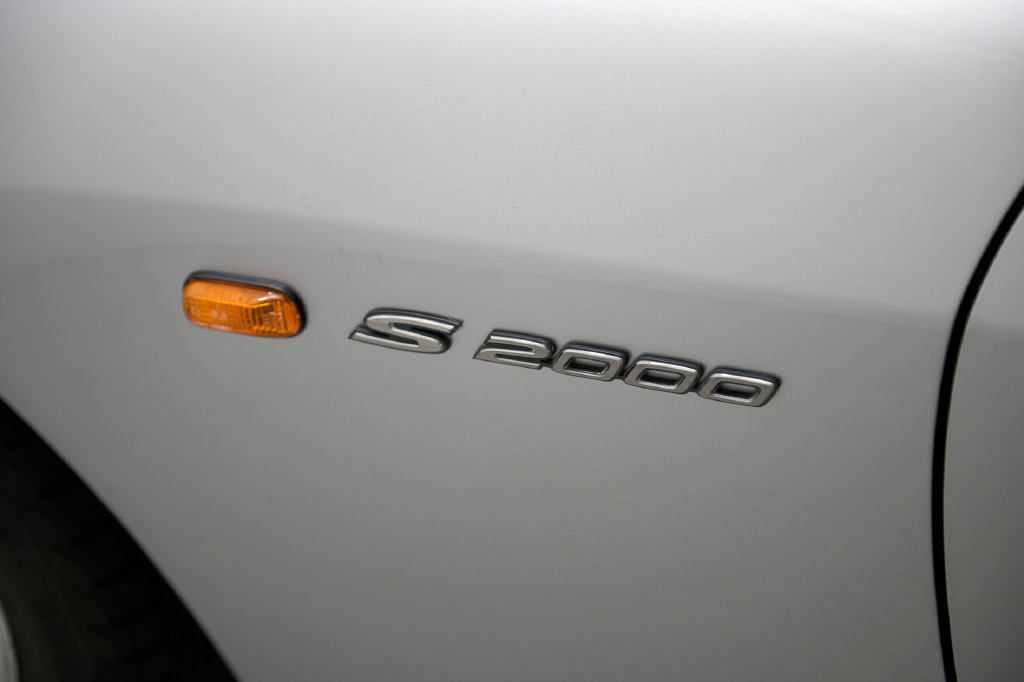 Used 2000 Honda S2000 image 10