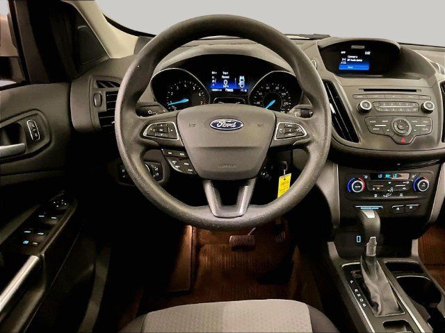 Used 2017 Ford Escape SE AWD/4WD image 5