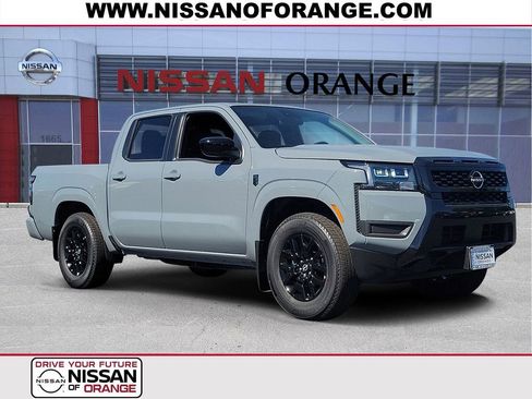 New 2026 Nissan Frontier SV w/ Tow Package RWD image 1