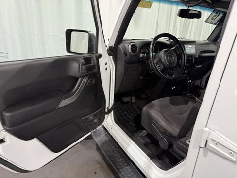 Used 2015 Jeep Wrangler Unlimited Sport w/ Quick Order Package 24S image 8