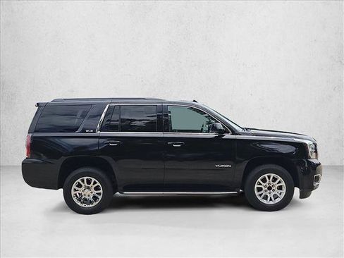 Used 2020 GMC Yukon SLE RWD image 2