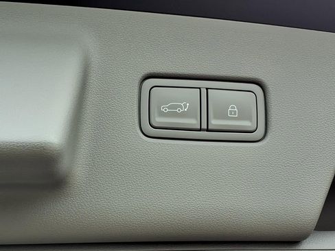 Used 2026 Hyundai Palisade SEL FWD image 15