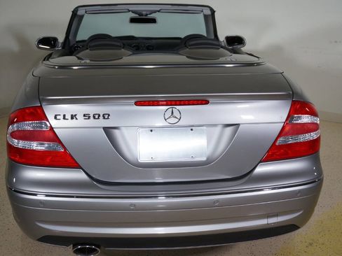 Used 2005 Mercedes-Benz CLK 500 Cabriolet image 40