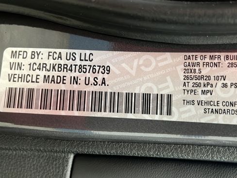 New 2026 Jeep Grand Cherokee L Limited w/ Limited Altitude Package AWD/4WD image 29