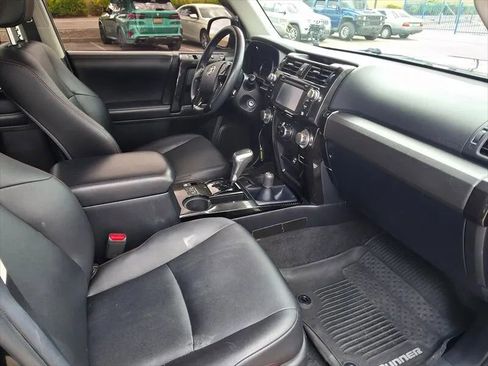 Used 2018 Toyota 4Runner TRD Pro AWD/4WD image 19