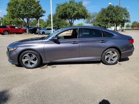 Used 2018 Honda Accord EX-L image 8