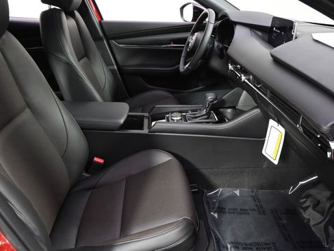 New 2026 MAZDA MAZDA3 Hatchback w/Premium Plus Pkg AWD/4WD image 16