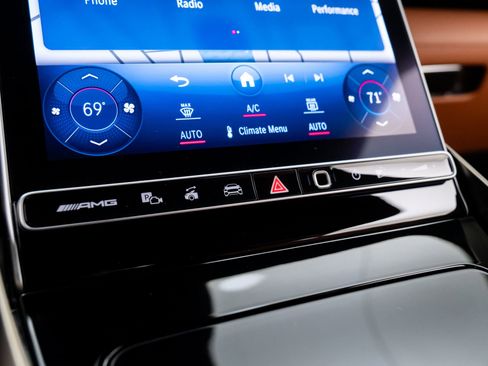 Used 2023 Mercedes-Benz SL 55 AMG 4MATIC image 26