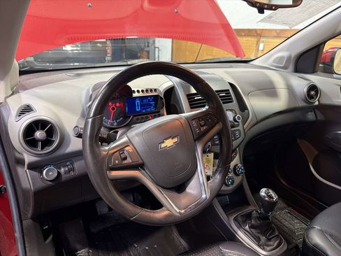 Used 2012 Chevrolet Sonic LTZ image 17