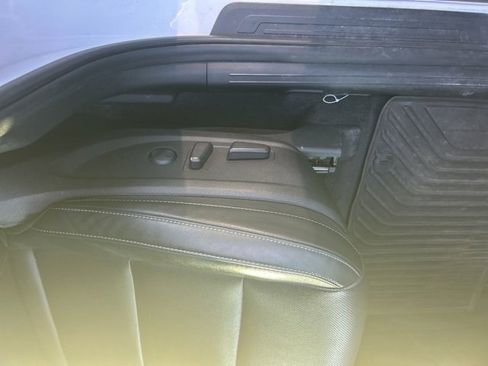 Used 2023 Kia Telluride S w/ S Sunroof Package image 10