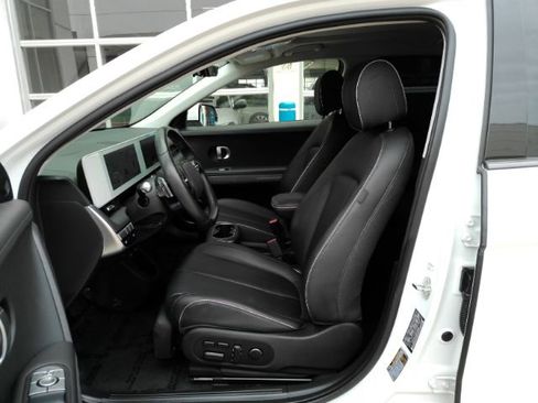Used 2024 Hyundai Ioniq 5 Limited RWD image 12